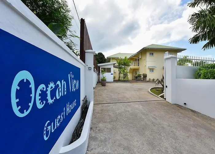 Ocean View Guest House Beau Vallon 