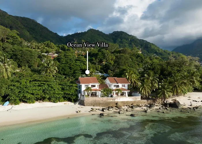 Pet friendly Ocean View Villa - Beauvallon Villas Beau Vallon 