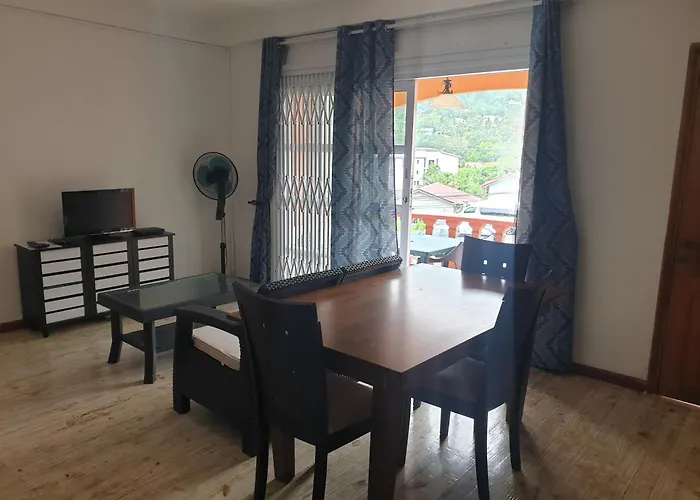 Palmont Commercial Self-Catering Apartments - Beau Vallon