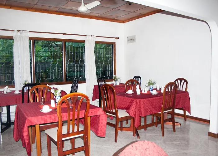 Villa De Roses Beau Vallon 