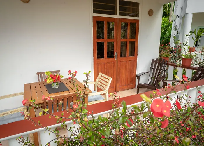 La Maison Hibiscus Self Catering Accommodation Beau Vallon 