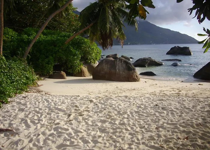 L'Echo Des Vagues Apartments Beau Vallon 