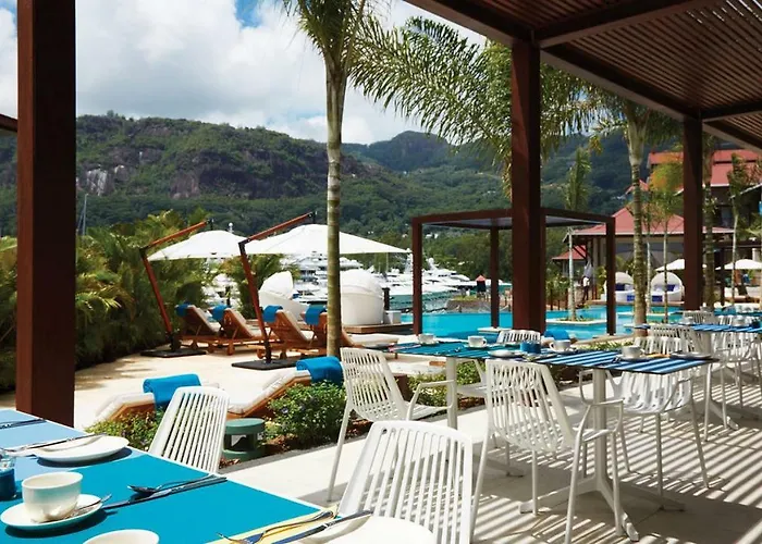 Eden Bleu Hotel